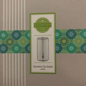 Scentsy Go Solid w pods